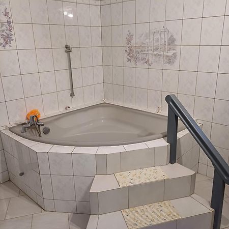Le Pouyet Apartment Saint-Lattier ภายนอก รูปภาพ